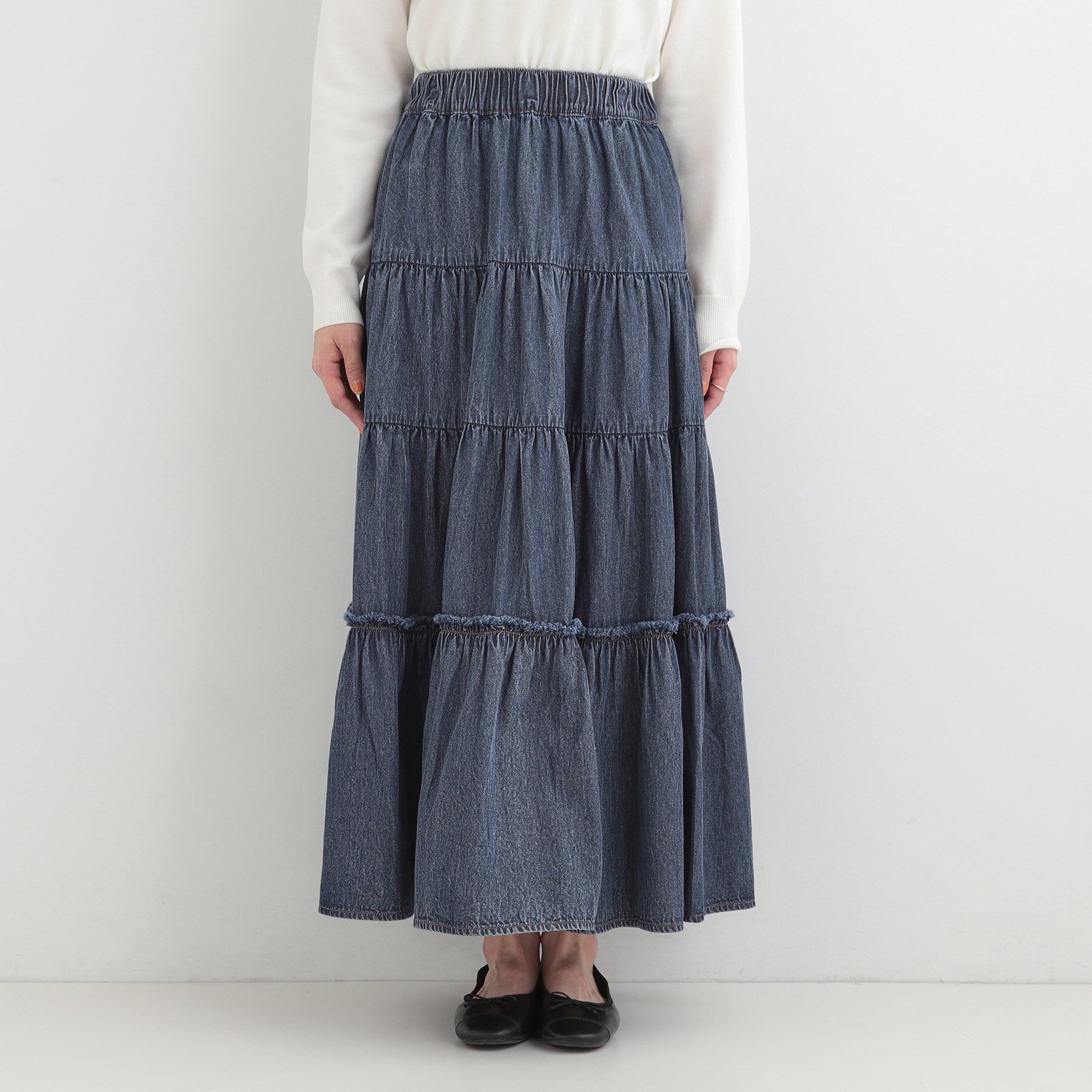 SHOO･LA･RUE「【ライトオンスデニム/S-LL】女性らしさをプラスする ティアードデニムロングスカート」|スカート|