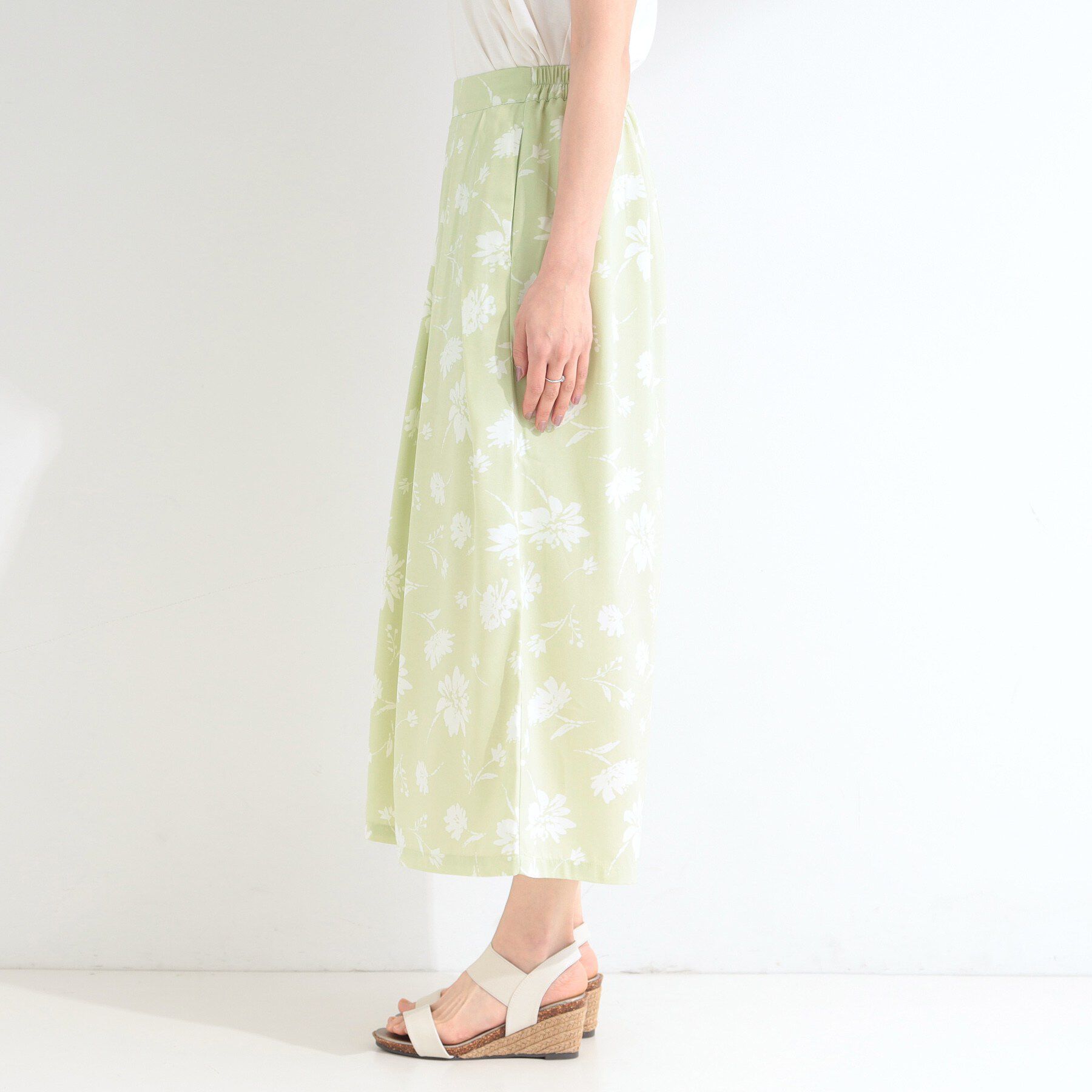 SHOO･LA･RUE「【S-LL/柄が選べる】大人上品な花柄でコーデが彩る アソートプリントスカーチョ」|その他|