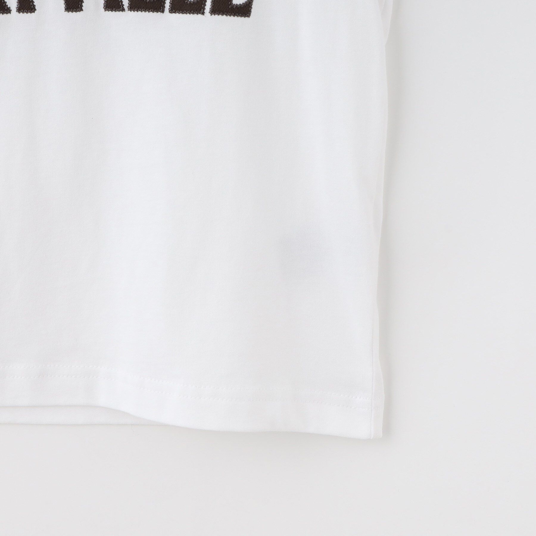 Dessin「【リンクコーデ】ロゴアップリケロングスリーブTシャツ」|Tシャツ・カットソー|