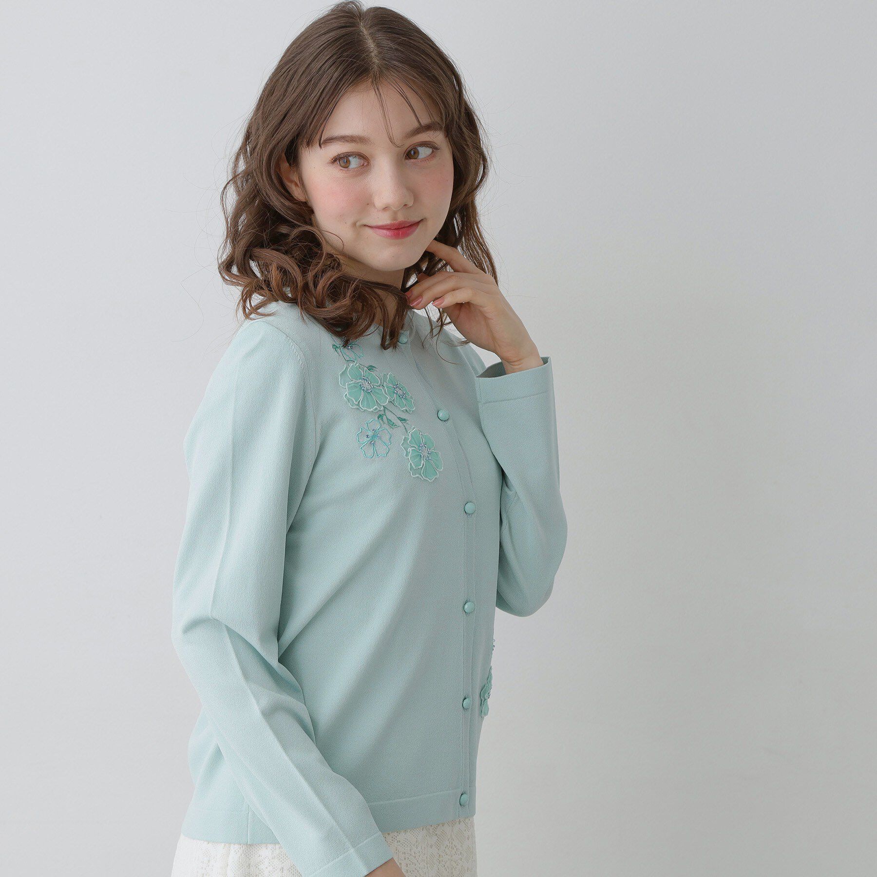 SunaUna「【SS～Lサイズ展開／フラワー刺繍】クラフトニット」|カーディガン|