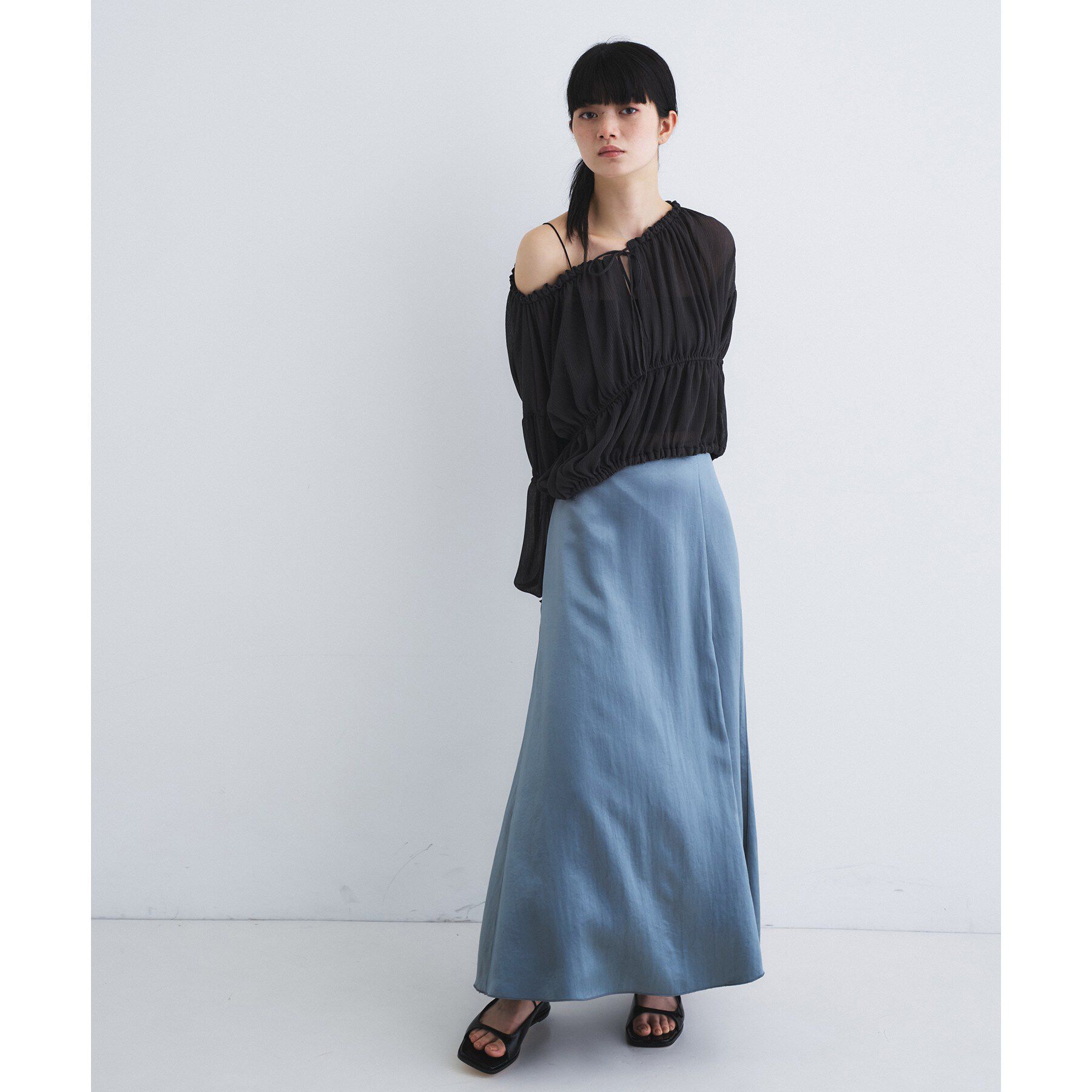 CODE A「off－shoulder blouse」|シャツ・ブラウス|