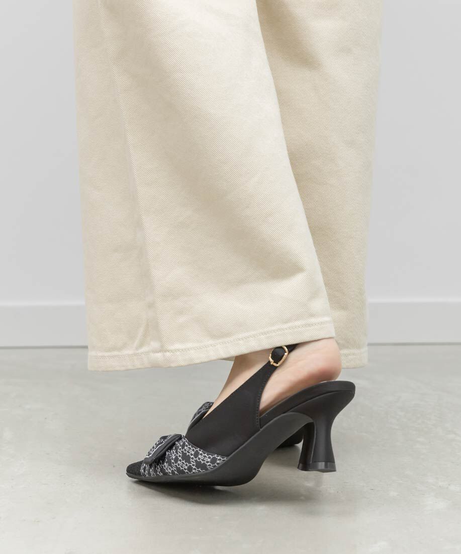  「モノグラムスカーフバックストラップパンプス」|パンプス|