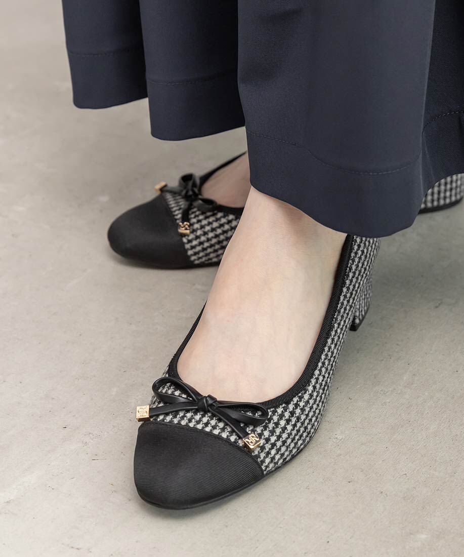  「コンビマテリアルラウンドトゥパンプス」|パンプス|