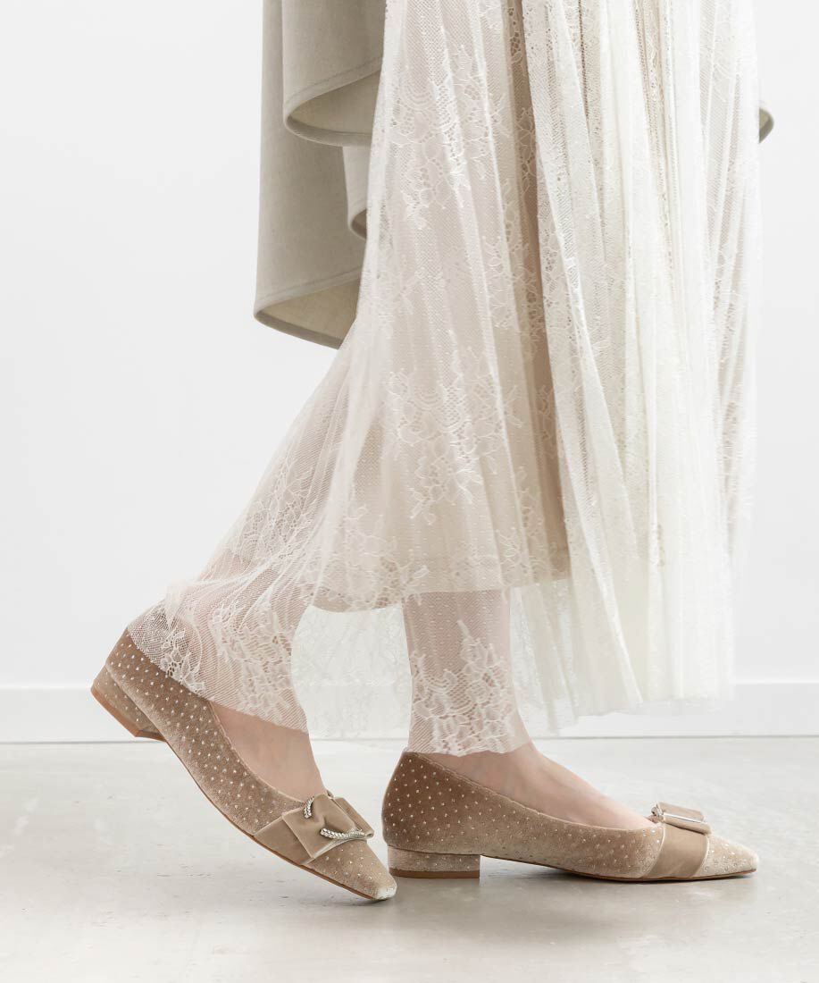  「ビジューバックルベルトフラットパンプス」|パンプス|