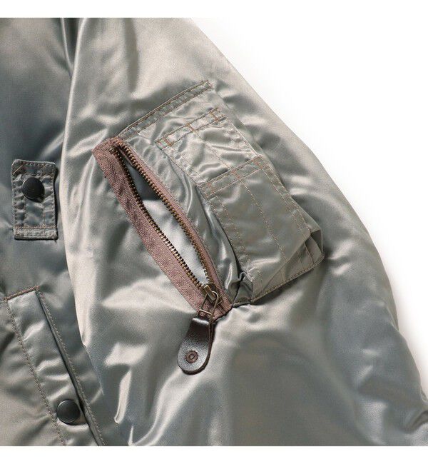 BEAMS「ワイドショートフィット B-15タイプ フライトジャケット」|ブルゾン・スタジャン|