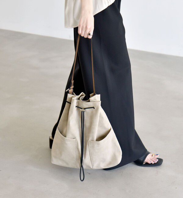 quaranciel「《予約》quaranciel: ポケット ラインベルト ワンハンドル トート バッグ（A4対応）」|トートバッグ|
