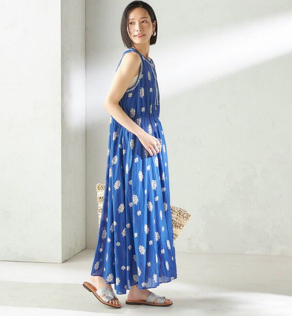 SHIPS for women「《予約》【SHIPS別注】Fanaka:〈手洗い可能〉フラワー プリント 刺繍 ワンピース」|ワンピース|