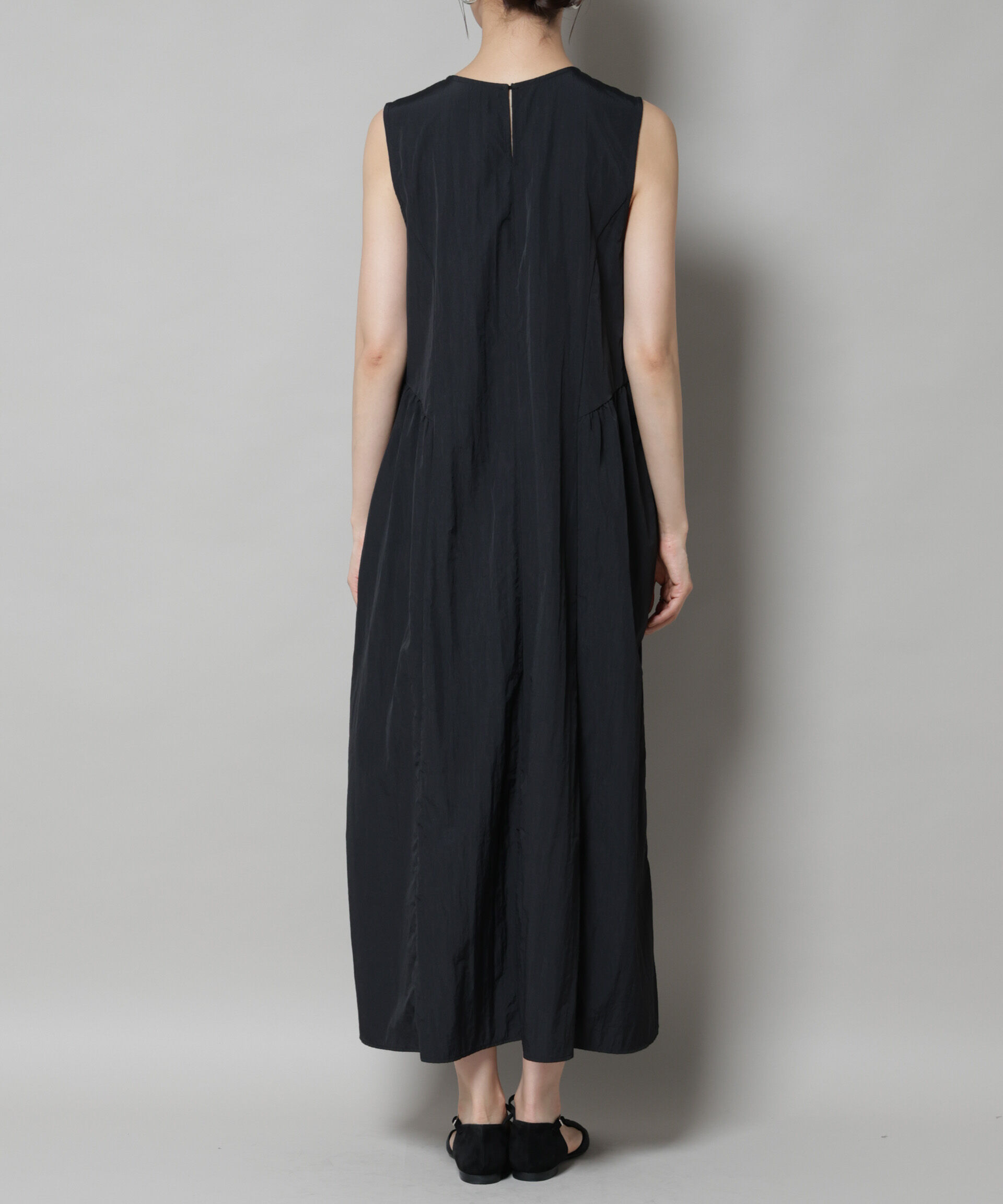 nano･universe「サイドギャザーナイロンワンピース」|ワンピース|