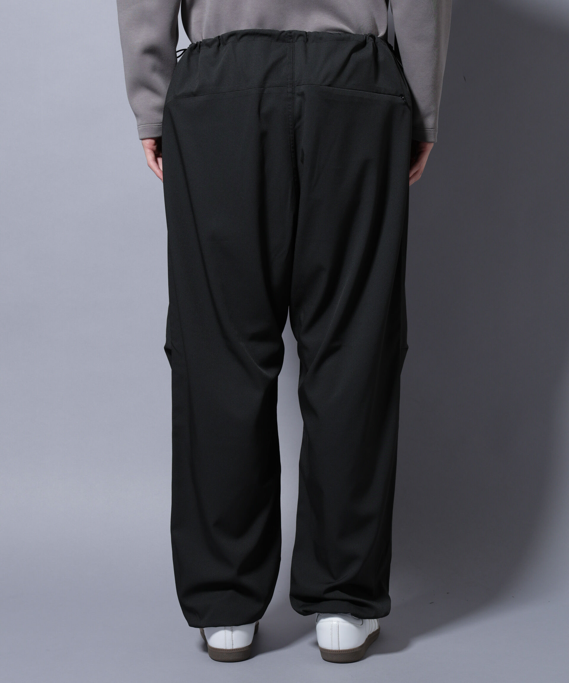 nano･universe「「NJ/CLUB」ワンポイントロゴトラックパンツ」|チノ|