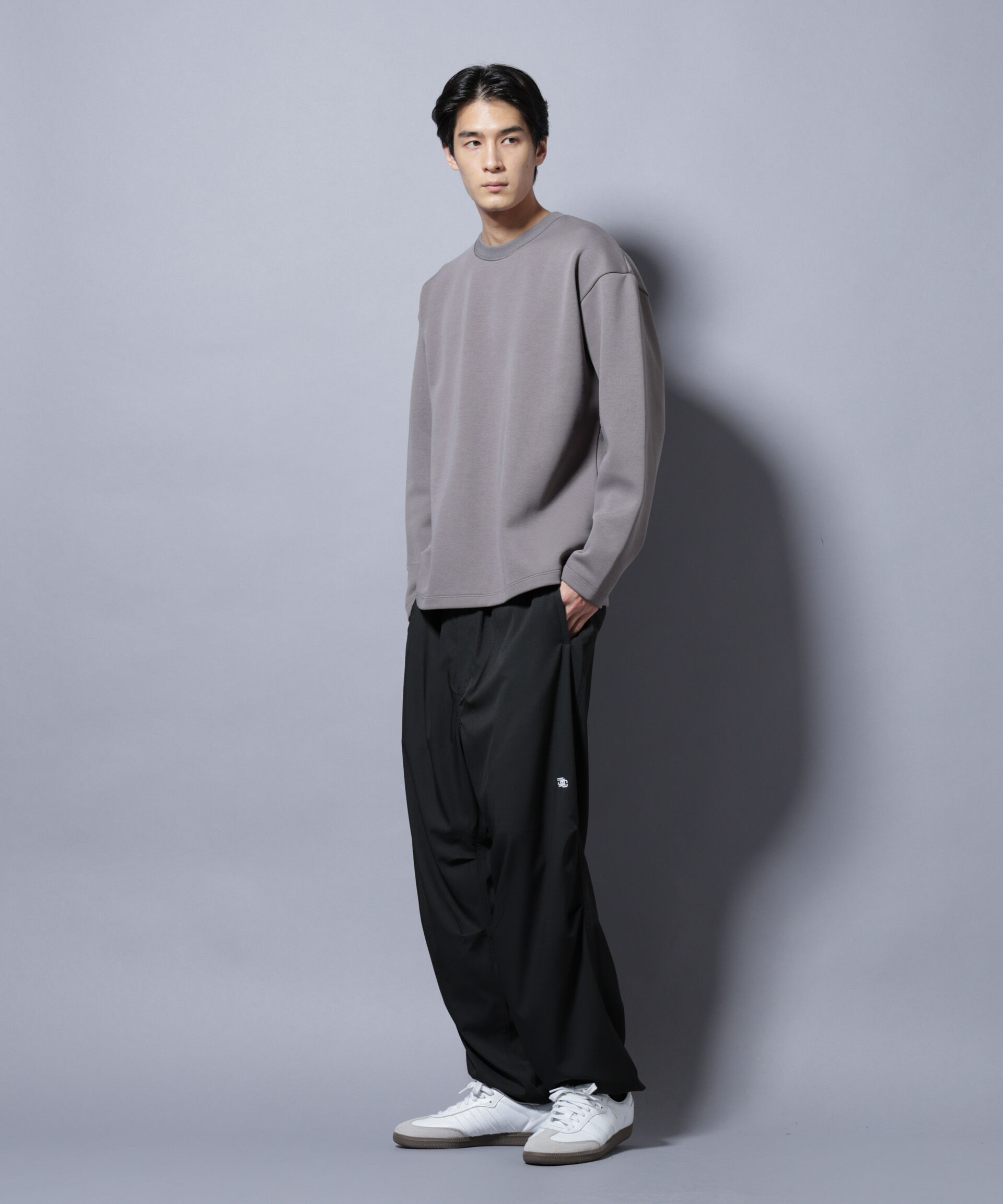 nano･universe「「NJ/CLUB」ワンポイントロゴトラックパンツ」|チノ|