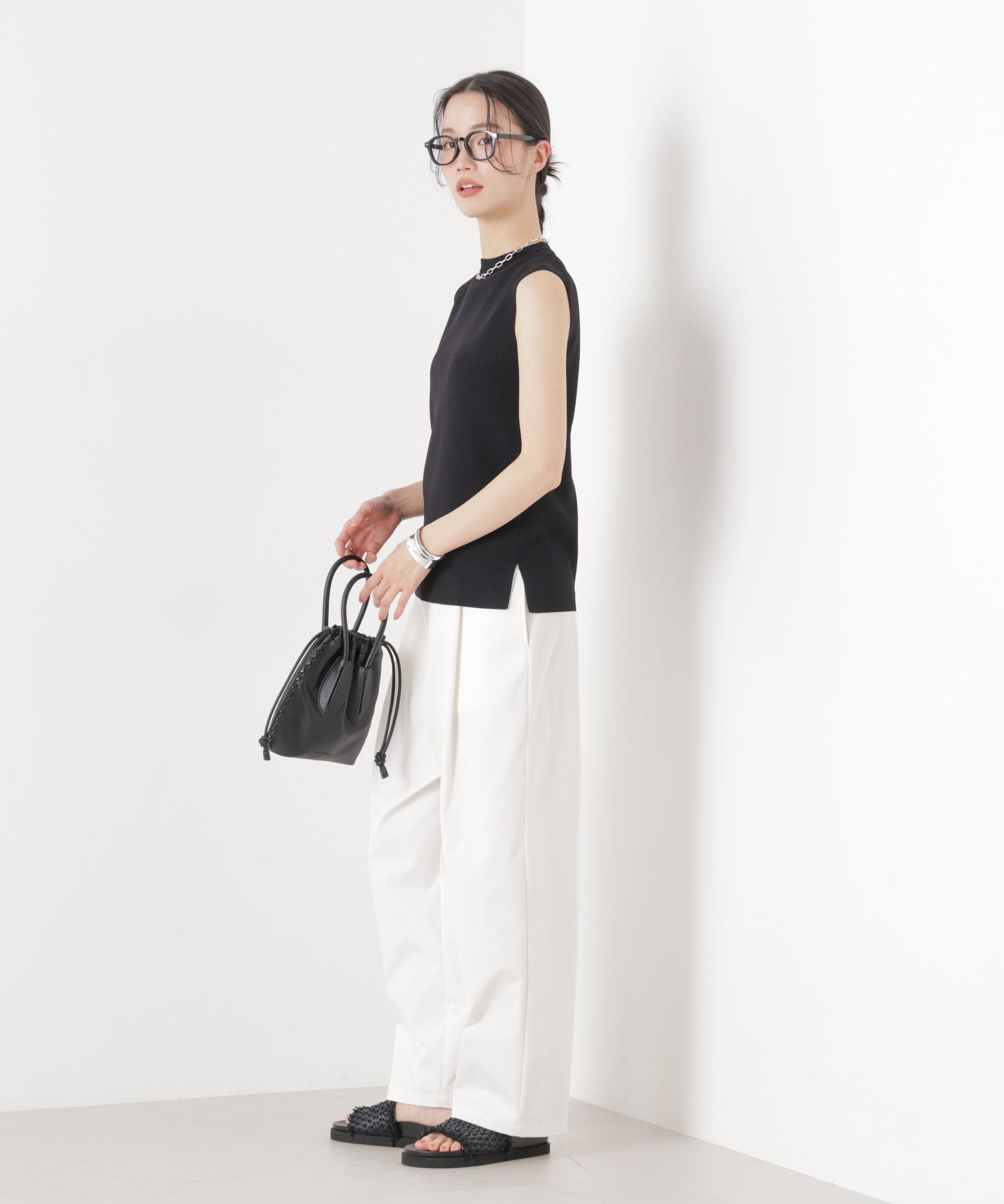 nano･universe「洗濯機洗い可UVカット接触冷感ノースリーブニット」|ニット・セーター|