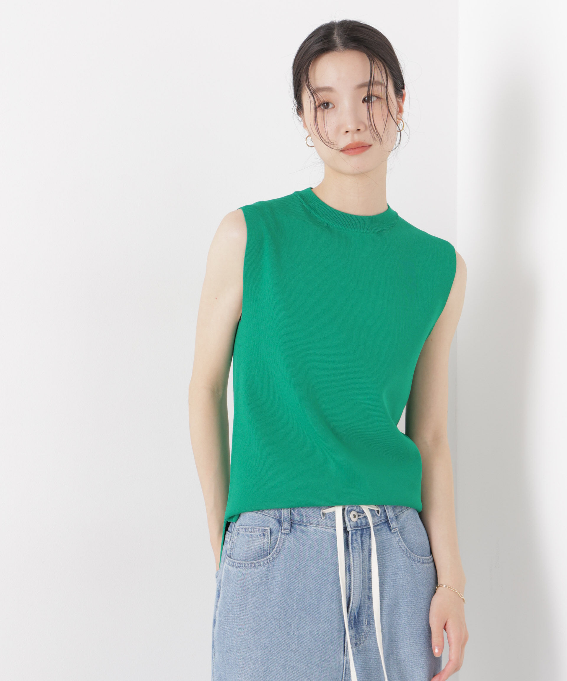 nano･universe「洗濯機洗い可UVカット接触冷感ノースリーブニット」|ニット・セーター|