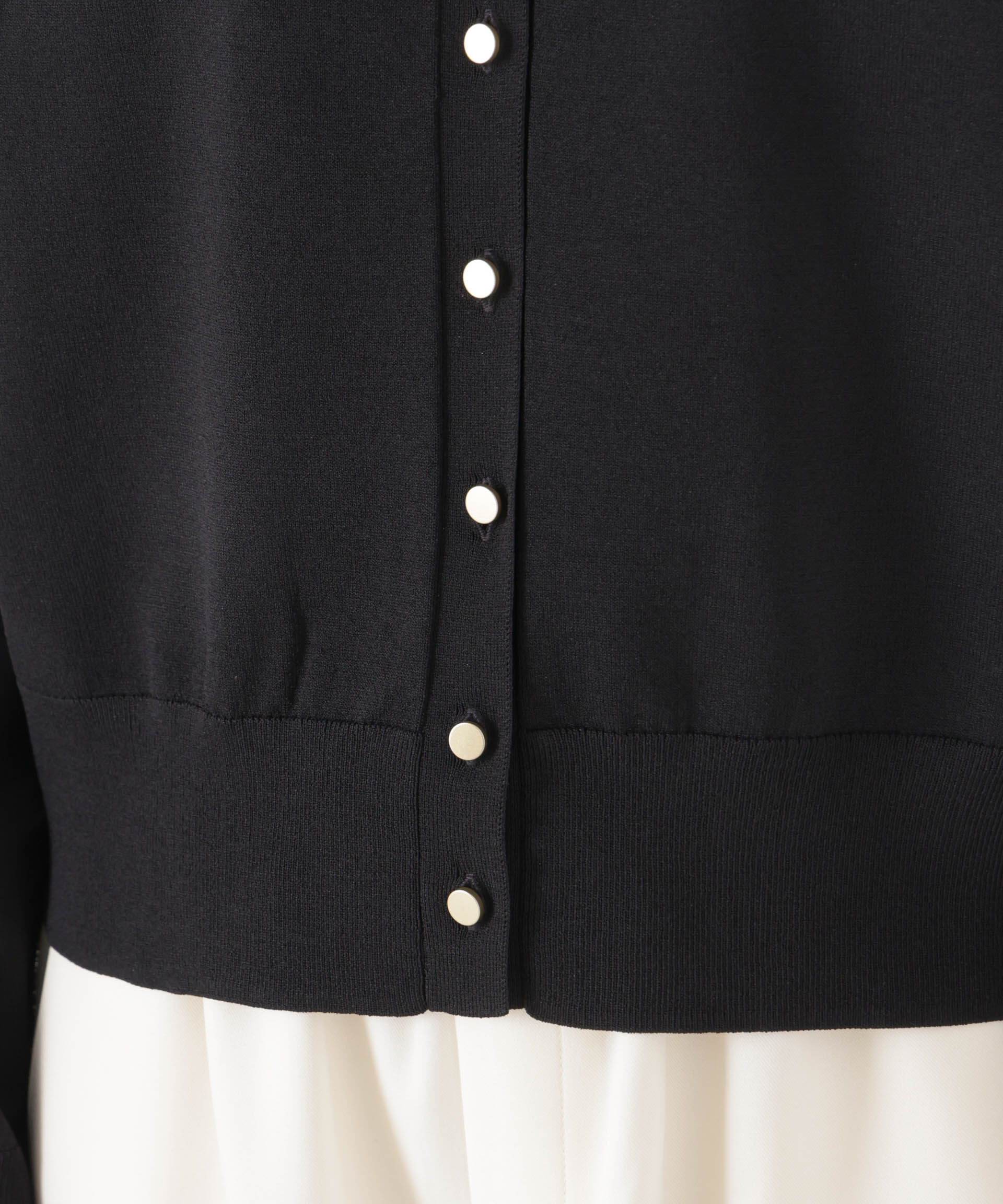 nano･universe「洗濯機洗い可UVカット接触冷感金ボタンクルーカーディガン」|ニット・セーター|