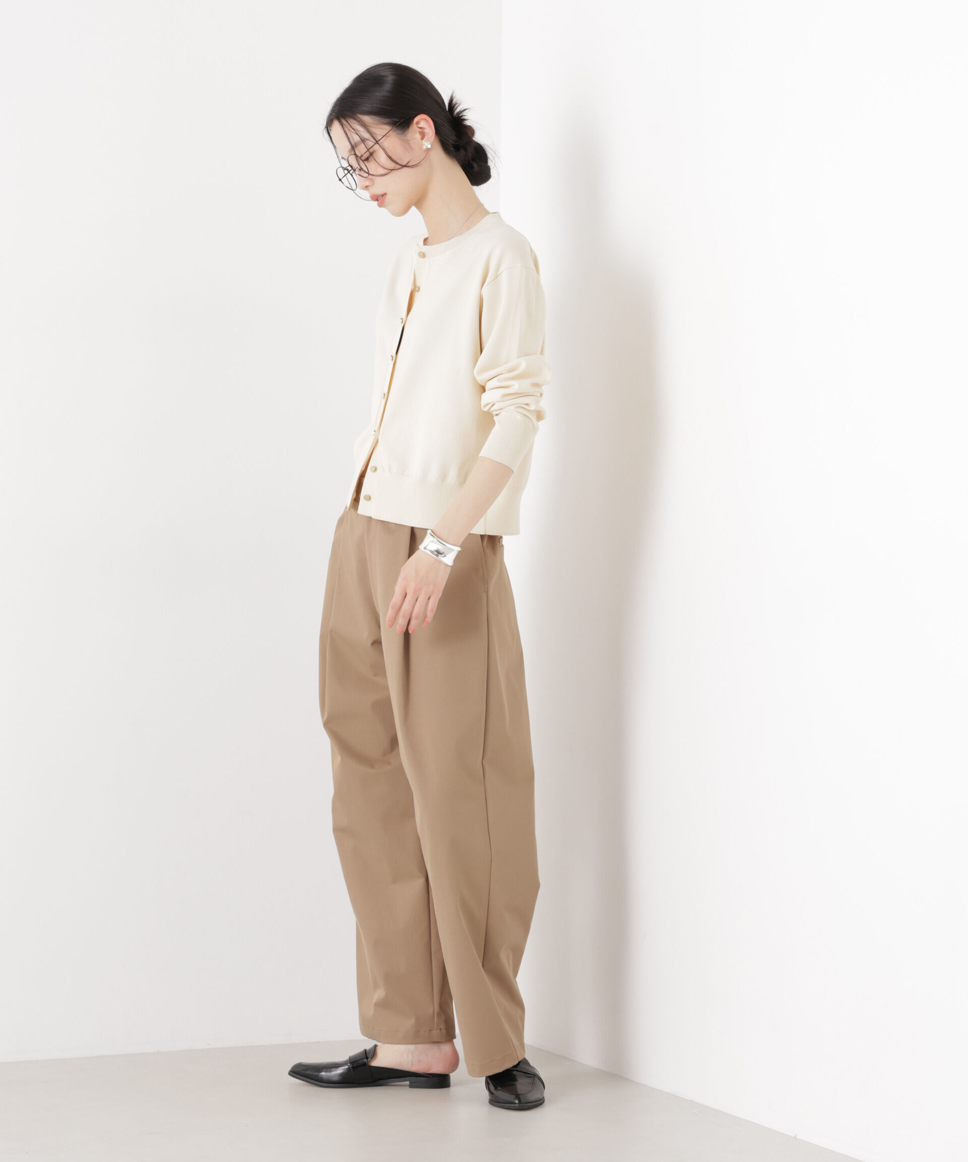 nano･universe「洗濯機洗い可UVカット接触冷感金ボタンクルーカーディガン」|ニット・セーター|