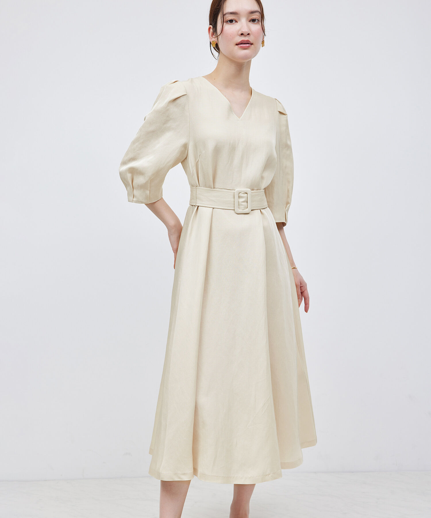 ROPE「パフスリーブベルテッドリネンワンピース」|ワンピース|ベージュ(27)