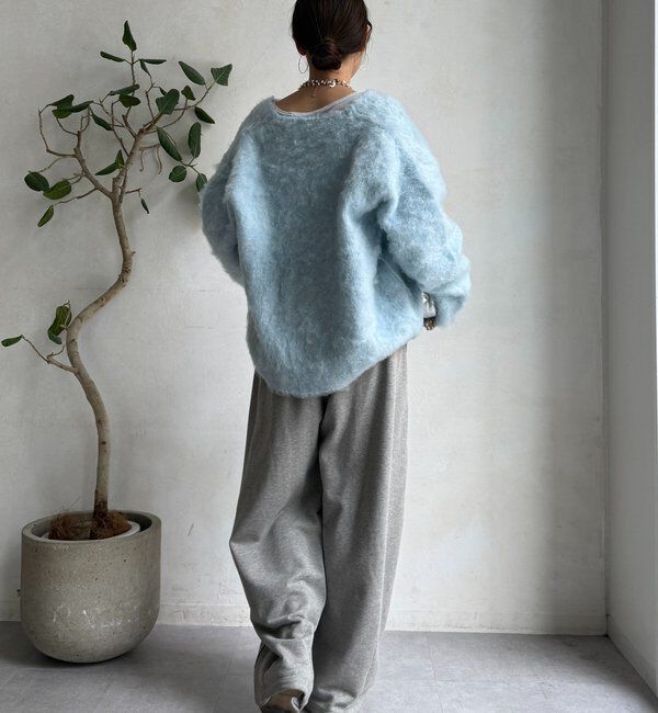  「ブラッシュ加工シルバーボタンカーディガン」|カーディガン|