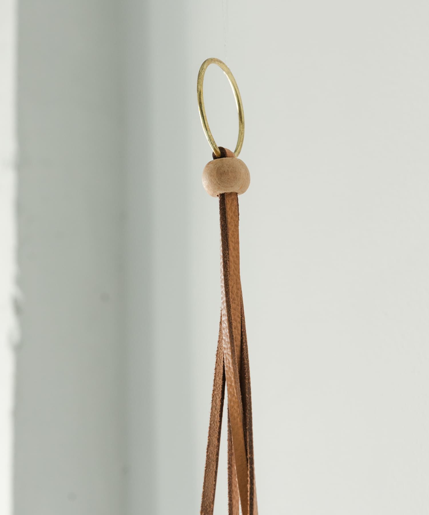 URBAN RESEARCH DOORS「FARM　レザーマクラメハンガー WB」|フィギュア・ホビー|