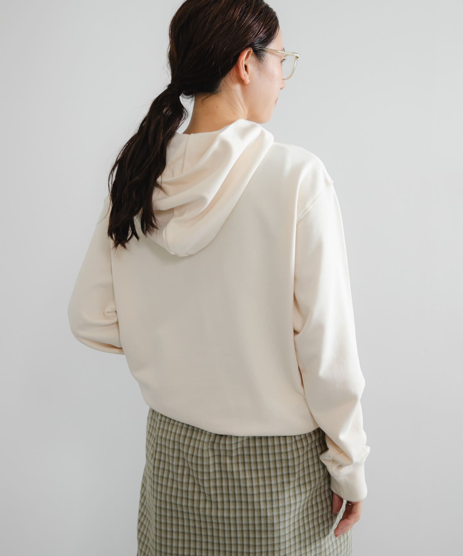 URBAN RESEARCH「NEW BALANCE　Athleticsクラシックスフーディ」|パーカー|