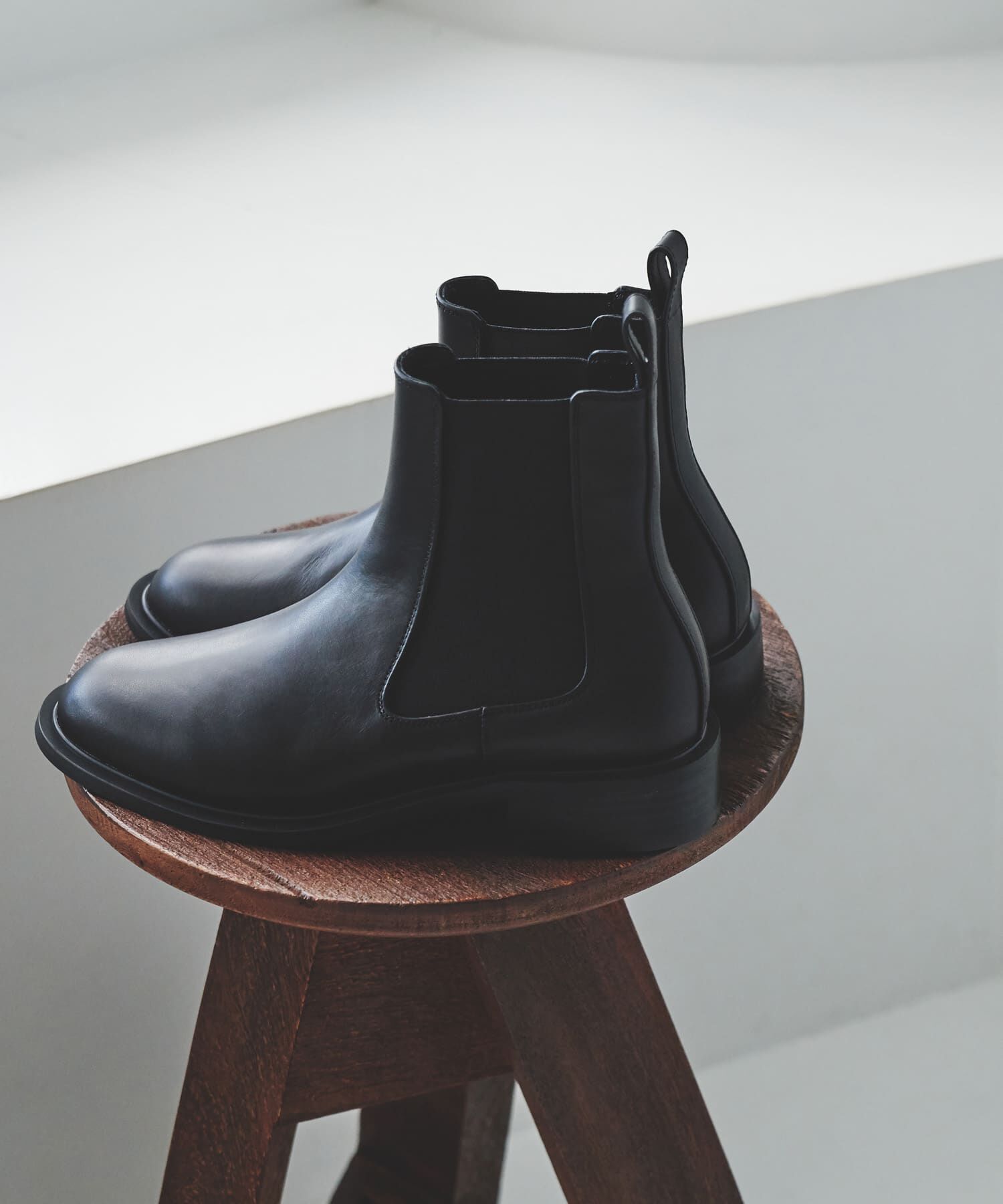 URBAN RESEARCH「レザーサイドゴアブーツ」|ショートブーツ|