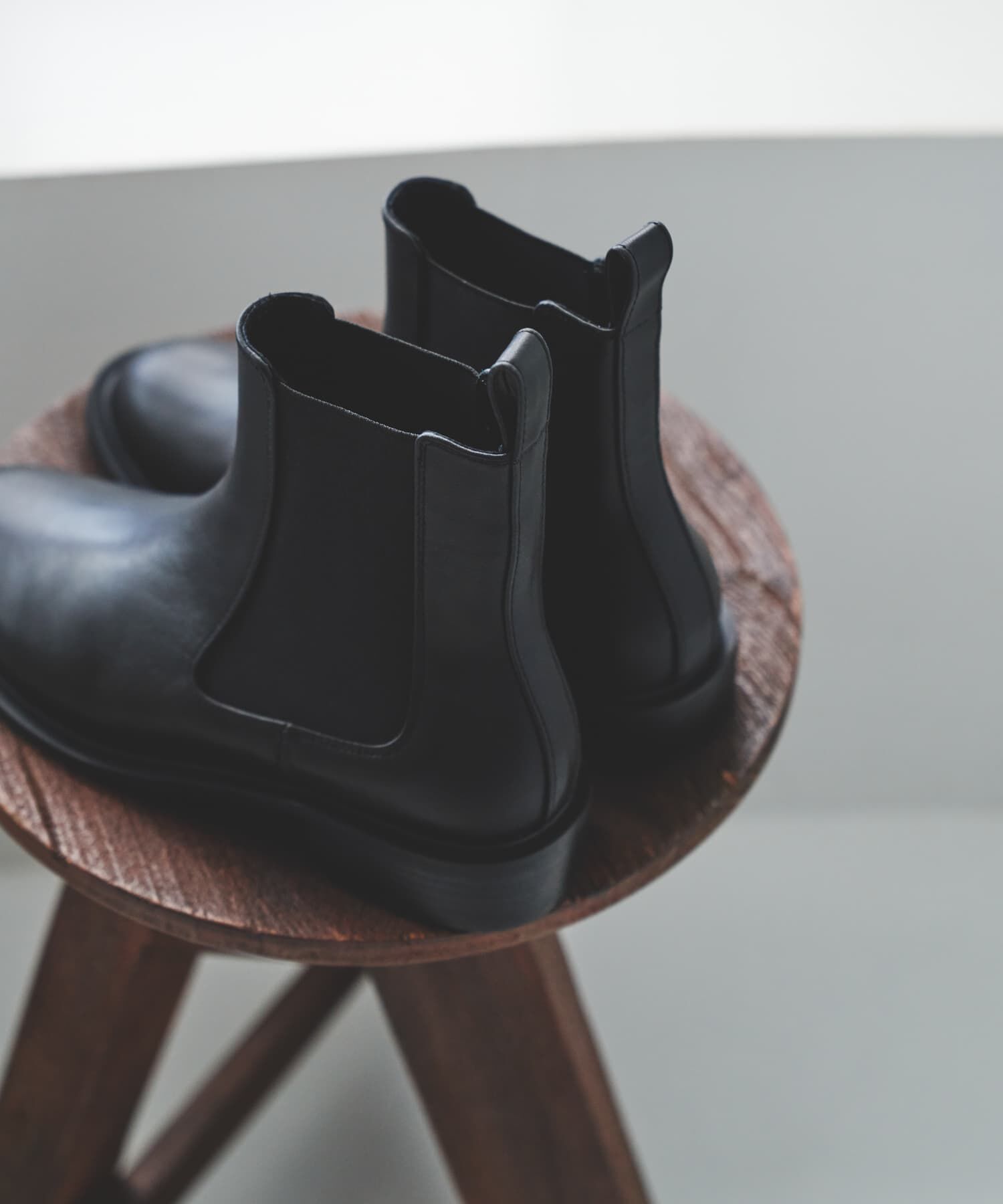 URBAN RESEARCH「レザーサイドゴアブーツ」|ショートブーツ|