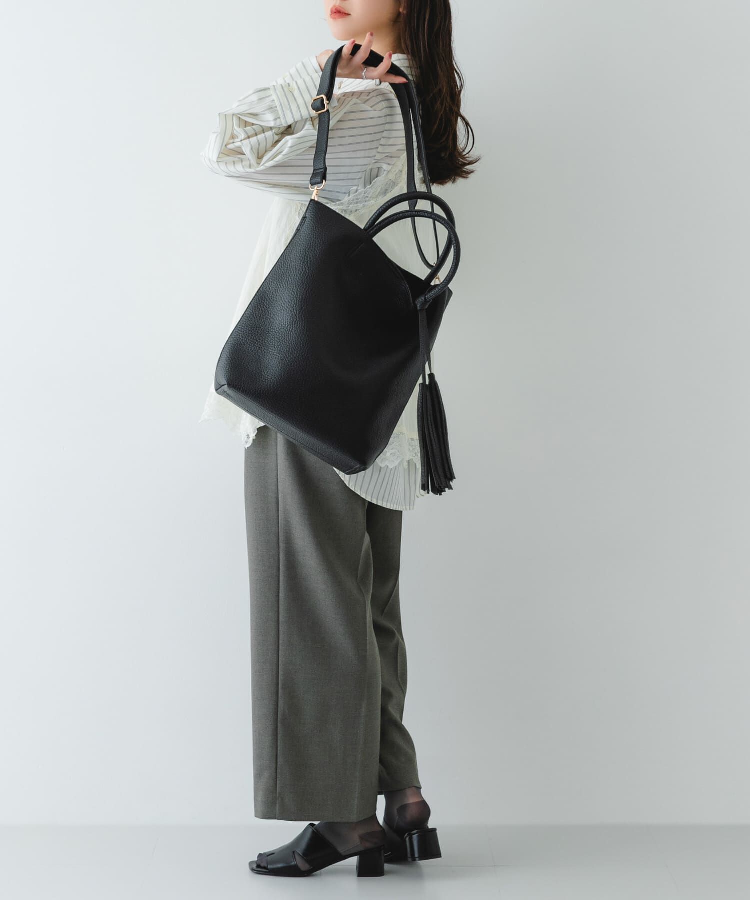 RODE SKO「『縦型』タッセル軽量2WAYタテナガトートバッグ」|トートバッグ|