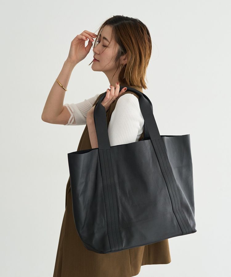 YECCA VECCA「【The BAGMATI】ソフトレザーBIGトートバッグ」|トートバッグ|Black