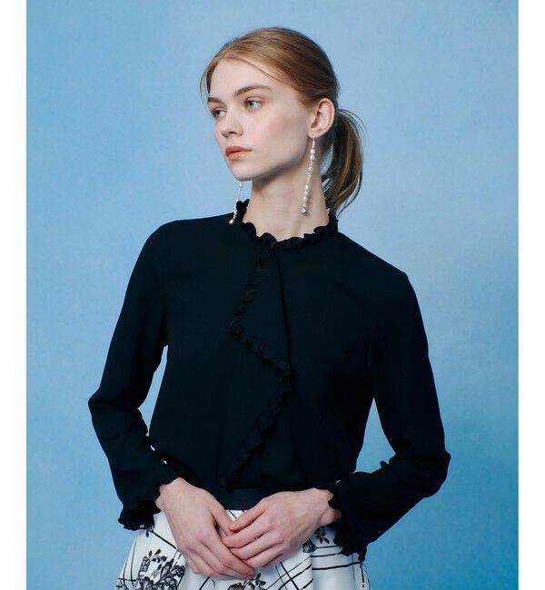 LOULOU WILLOUGHBY「【LOULOU WILLOUGHBY】ヘムフリルドレープブラウス」|シャツ・ブラウス|ブラック