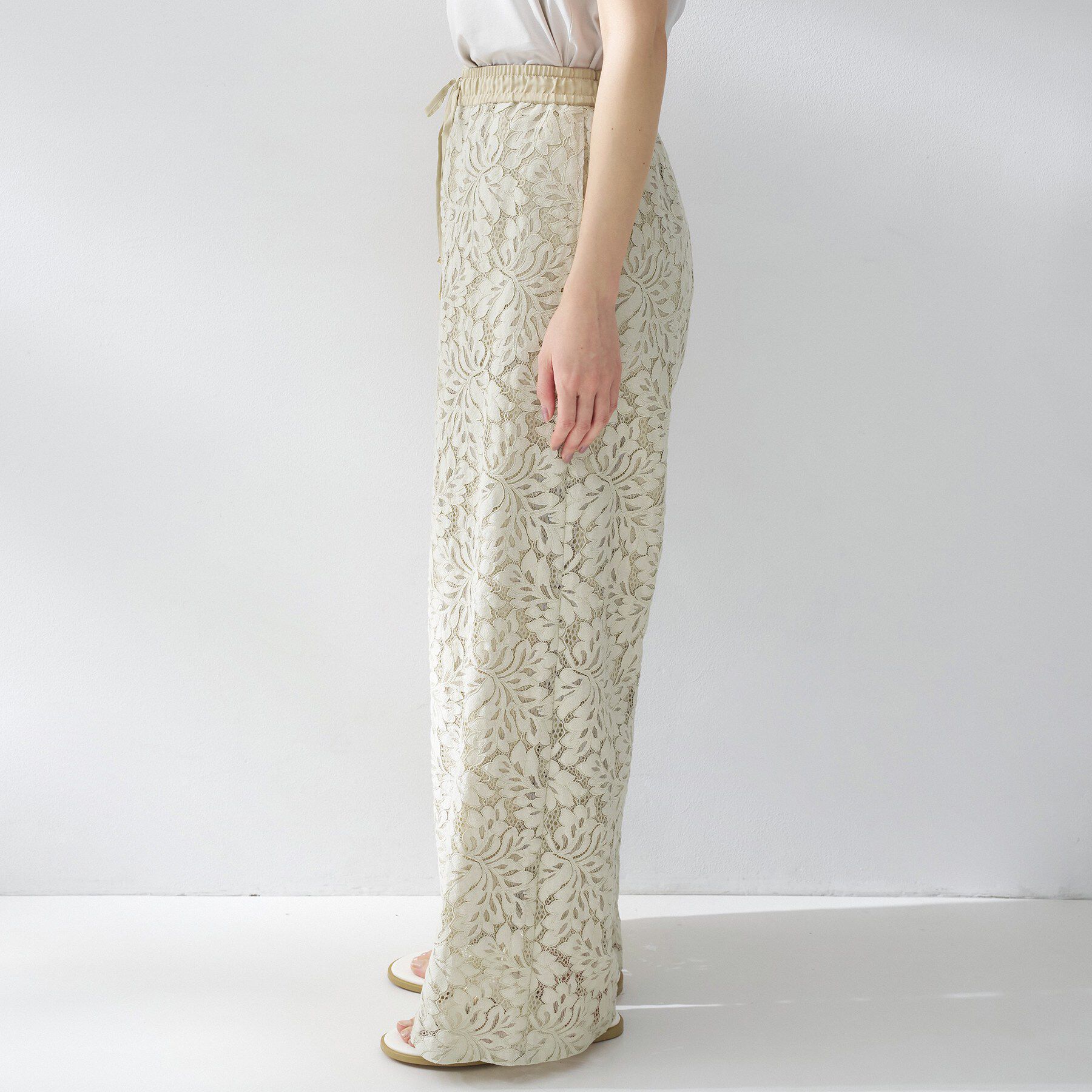 UNTITLED「フラワーレースワイドパンツ」|その他|