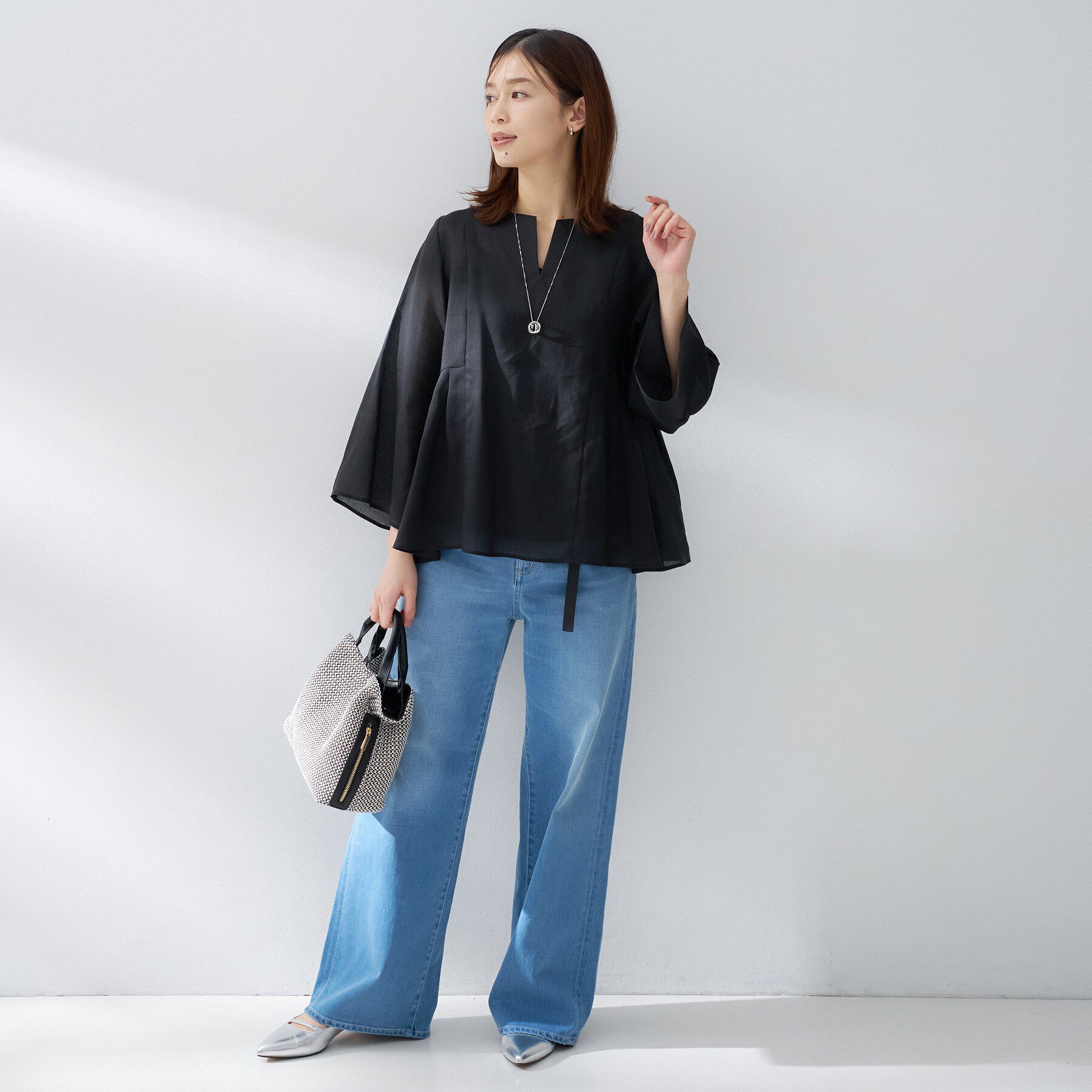 UNTITLED「ドライタッチキーネックブラウス」|シャツ・ブラウス|