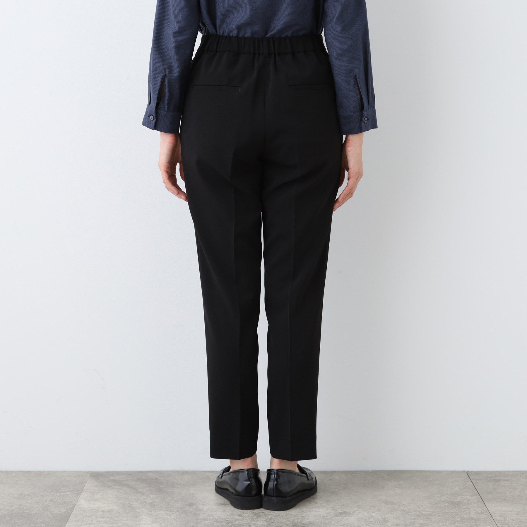 INDIVI「【洗える／UVケア／スーツ】ストレッチタックテーパードパンツ」|その他|