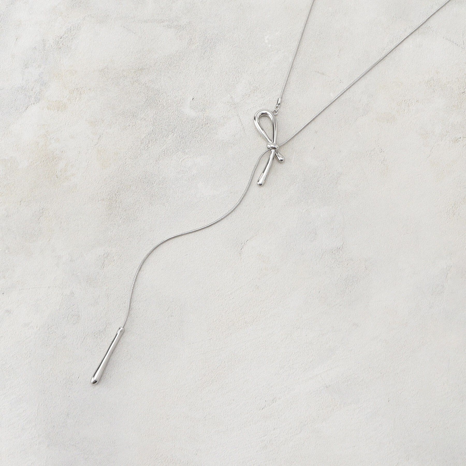 OPAQUE.CLIP「ニュアンスリボン スライドネックレス」|ネックレス|シルバー(006)