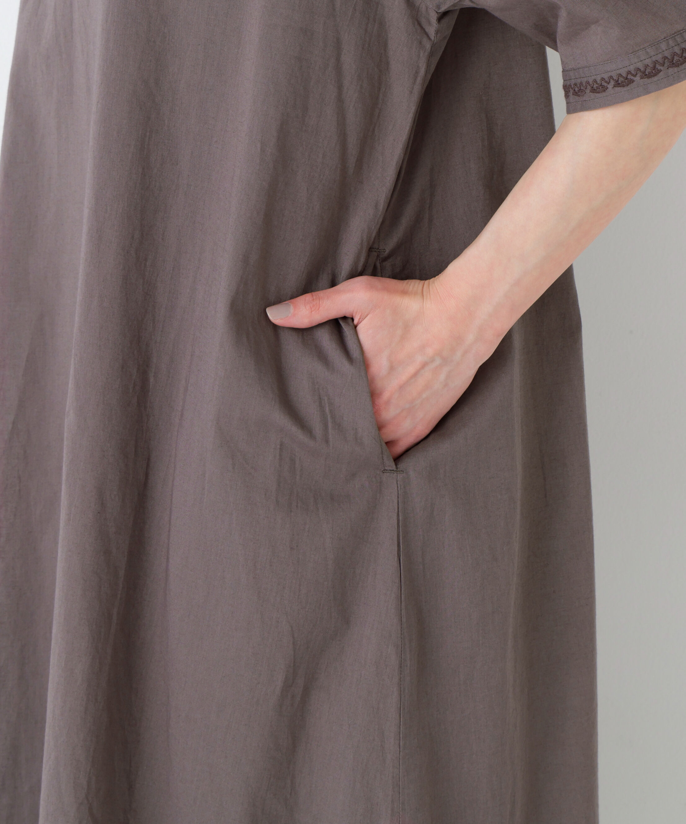  「インド刺繍セーラーカラーワンピース」|ワンピース|