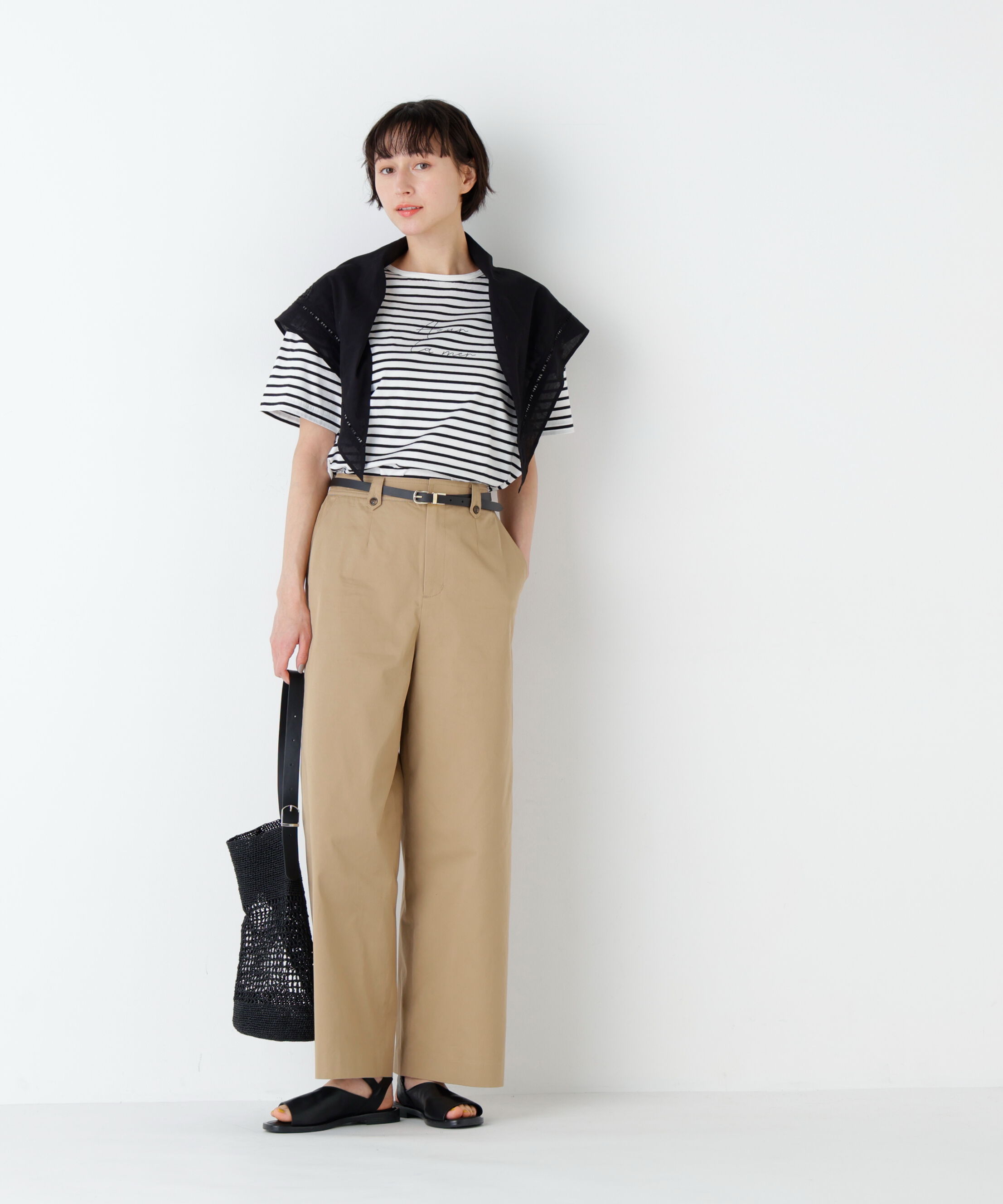  「カットワーク刺繍トライアングルスカーフ」|バンダナ・スカーフ|