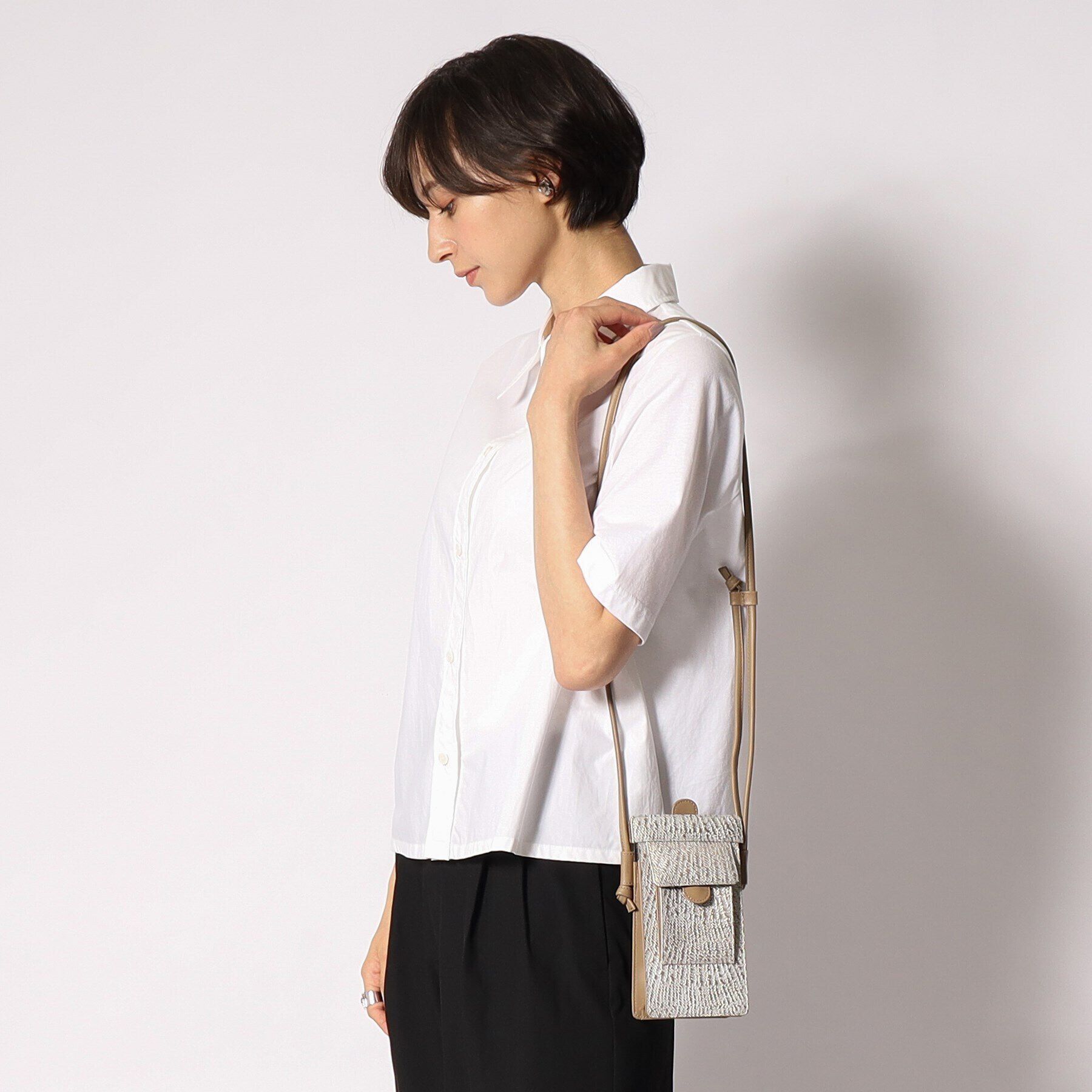 HIROKO HAYASHI「DAMASCO（ダマスコ）スマホポシェット」|ショルダー・メッセンジャー|