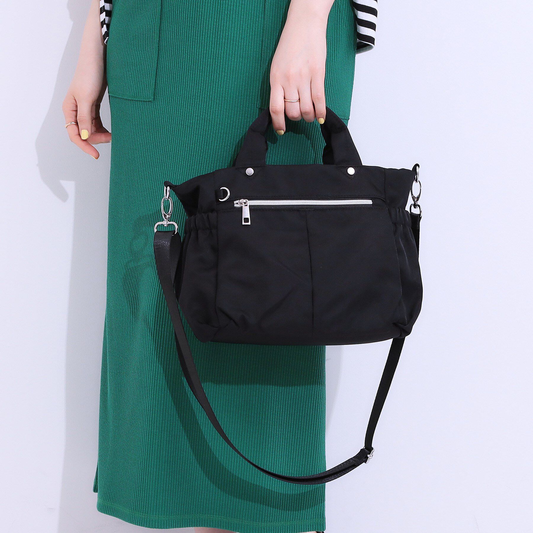 SHOO･LA･RUE「【撥水】フロントポケットトートバッグ」|トートバッグ|