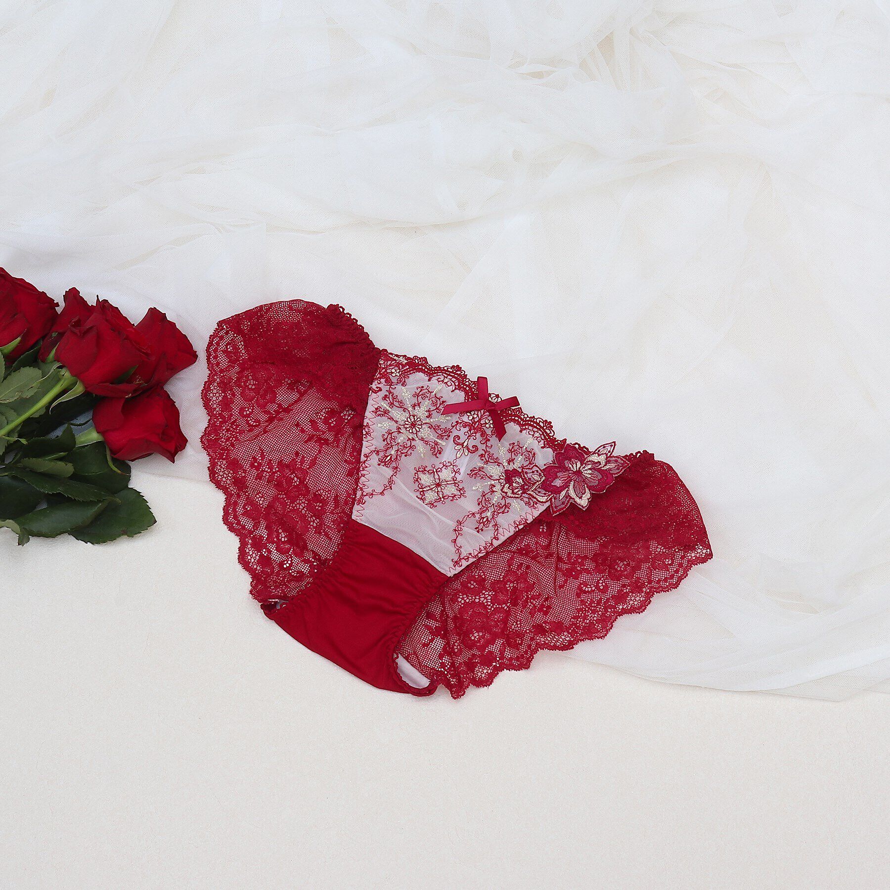 Risa Magli「◆ファビエンヌ レースショーツ」|インナー|レッド(060)