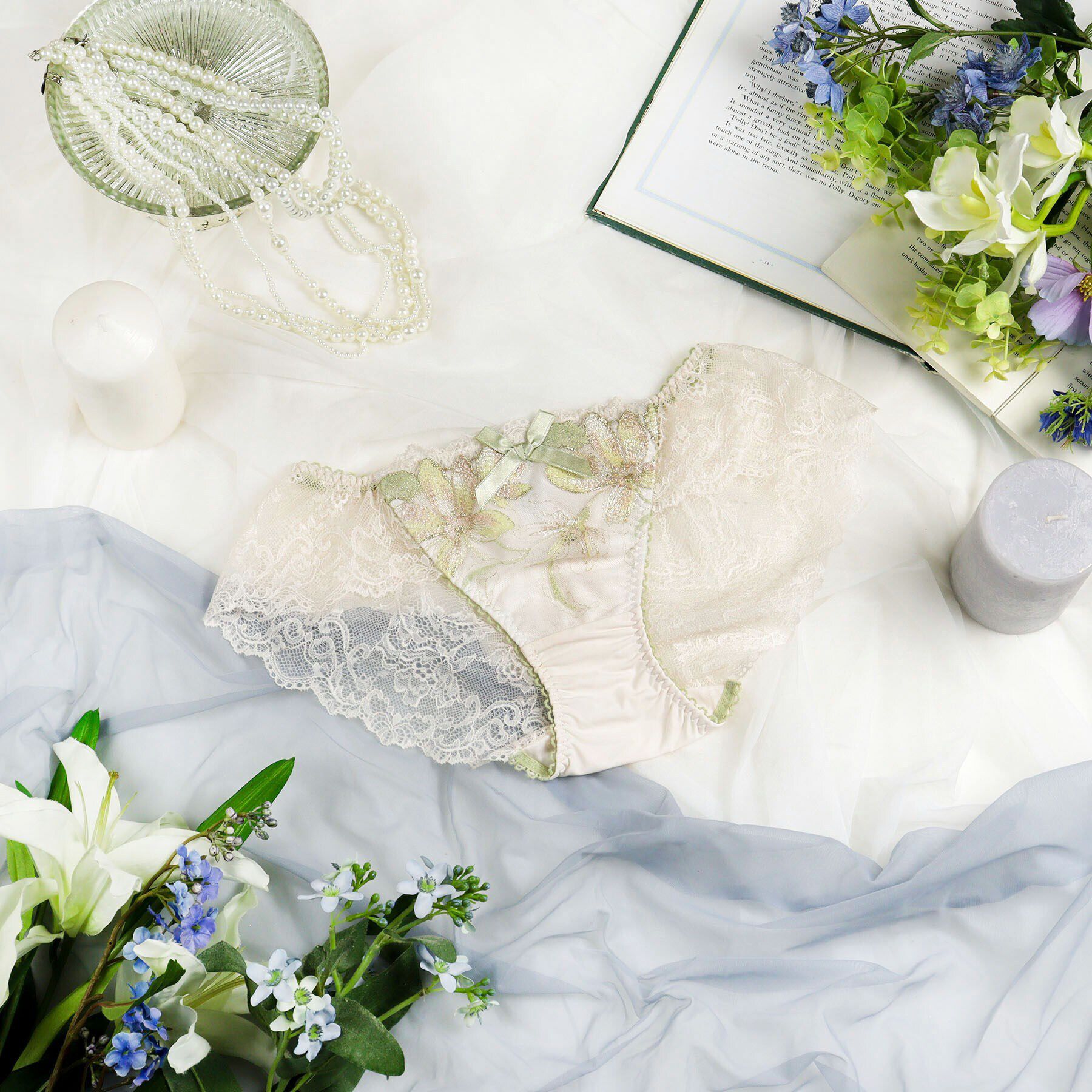 Risa Magli「イレーナ レースショーツ」|インナー|クリーム(054)