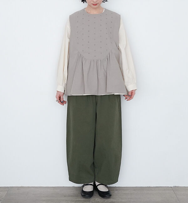 オオカミとフクロウ「オオカミと今宵、月の丘で」|ベスト・ジレ|