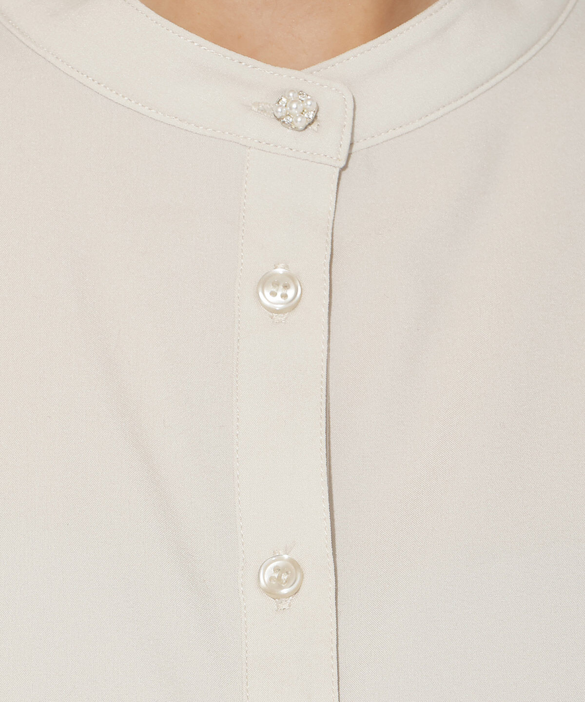 アンドクチュール「カフス刺繍ボウタイブラウス」|シャツ・ブラウス|