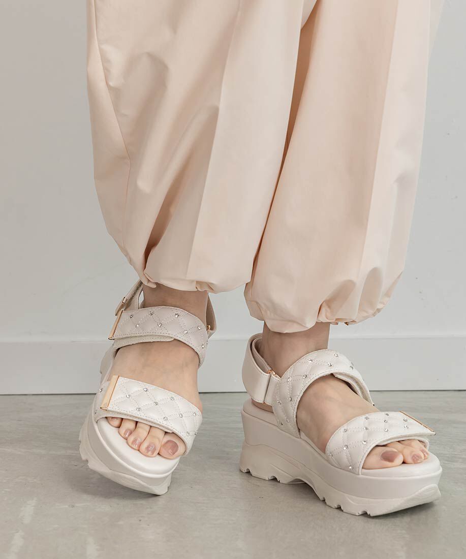  「ビジュー&times;キルティング スポーツサンダル」|サンダル|