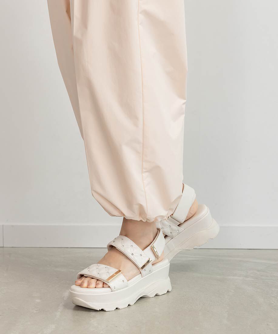  「ビジュー&times;キルティング スポーツサンダル」|サンダル|