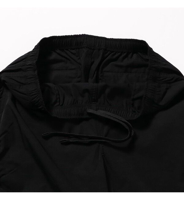 BEAMS「パッカリング イージーパンツ【ワイドストレートフィット】」|チノ|