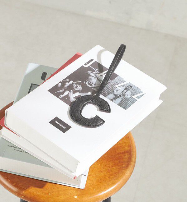 SHIPS for women「《追加予約》【WEB限定】George Cinq:イニシャル チャーム（ブラック）」|チャーム・キーホルダー|