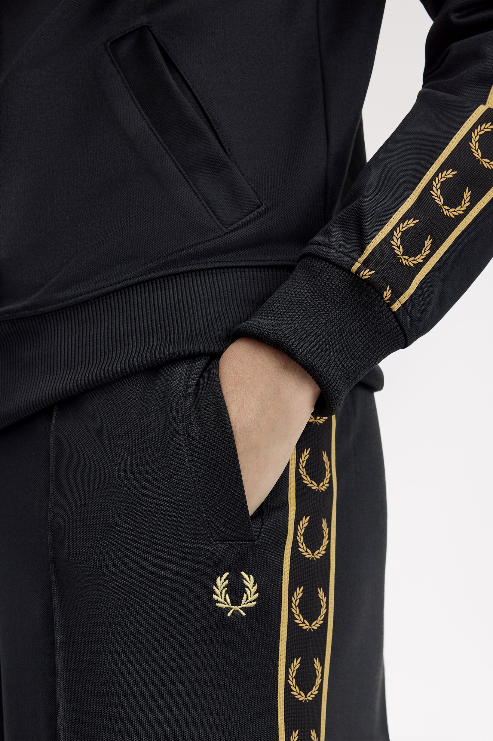 FRED PERRY 「Taped Track Pants」|その他|