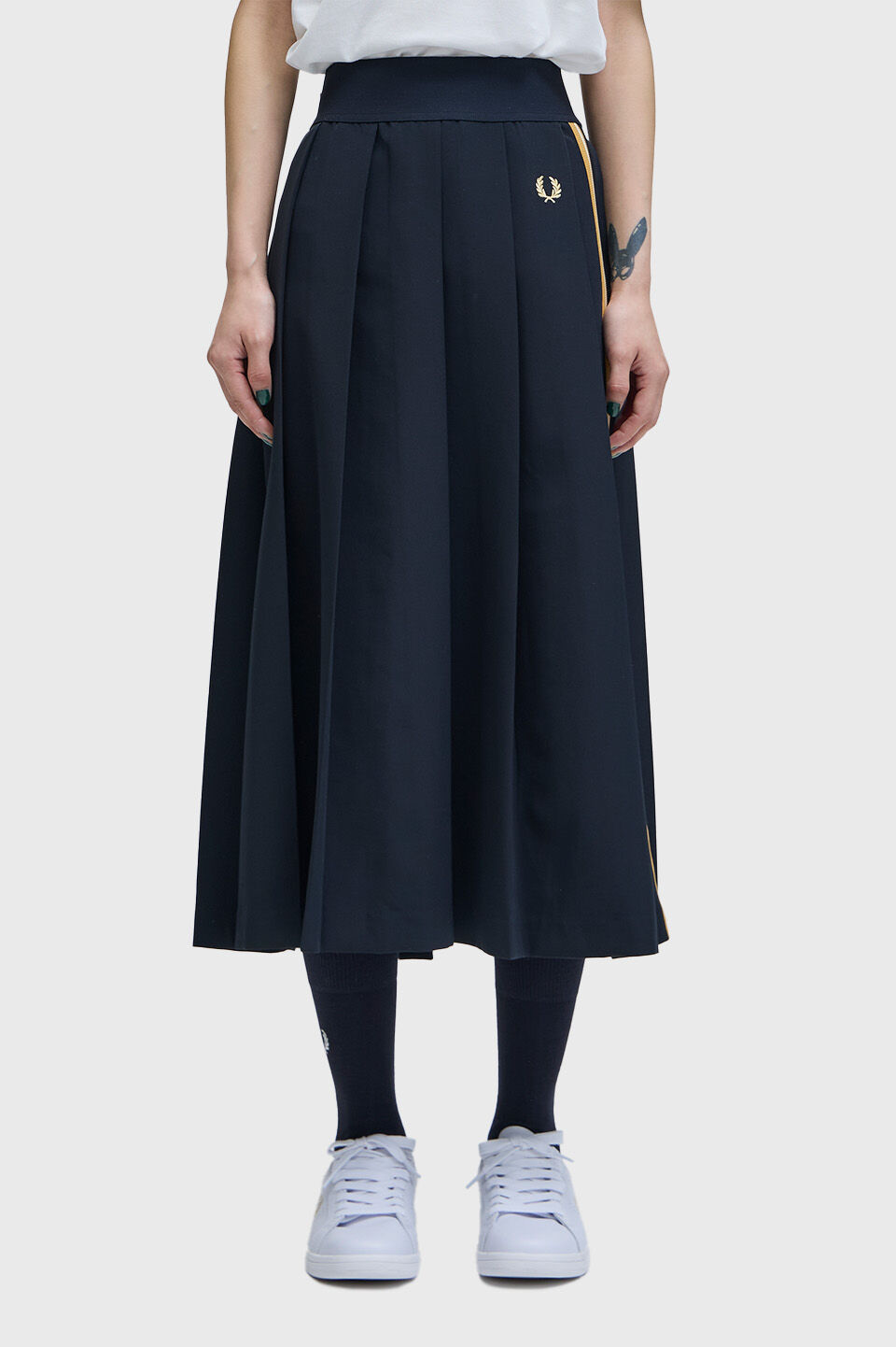 FRED PERRY 「Tape Detail Pleated Midi Skirt」|スカート|