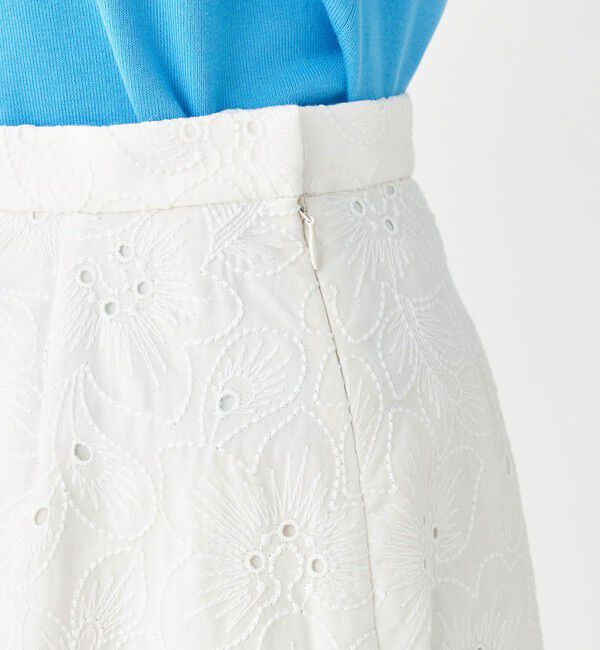 Ballsey「ボイルフラワーエンブロイダリー セミフレアスカート」|フレア|