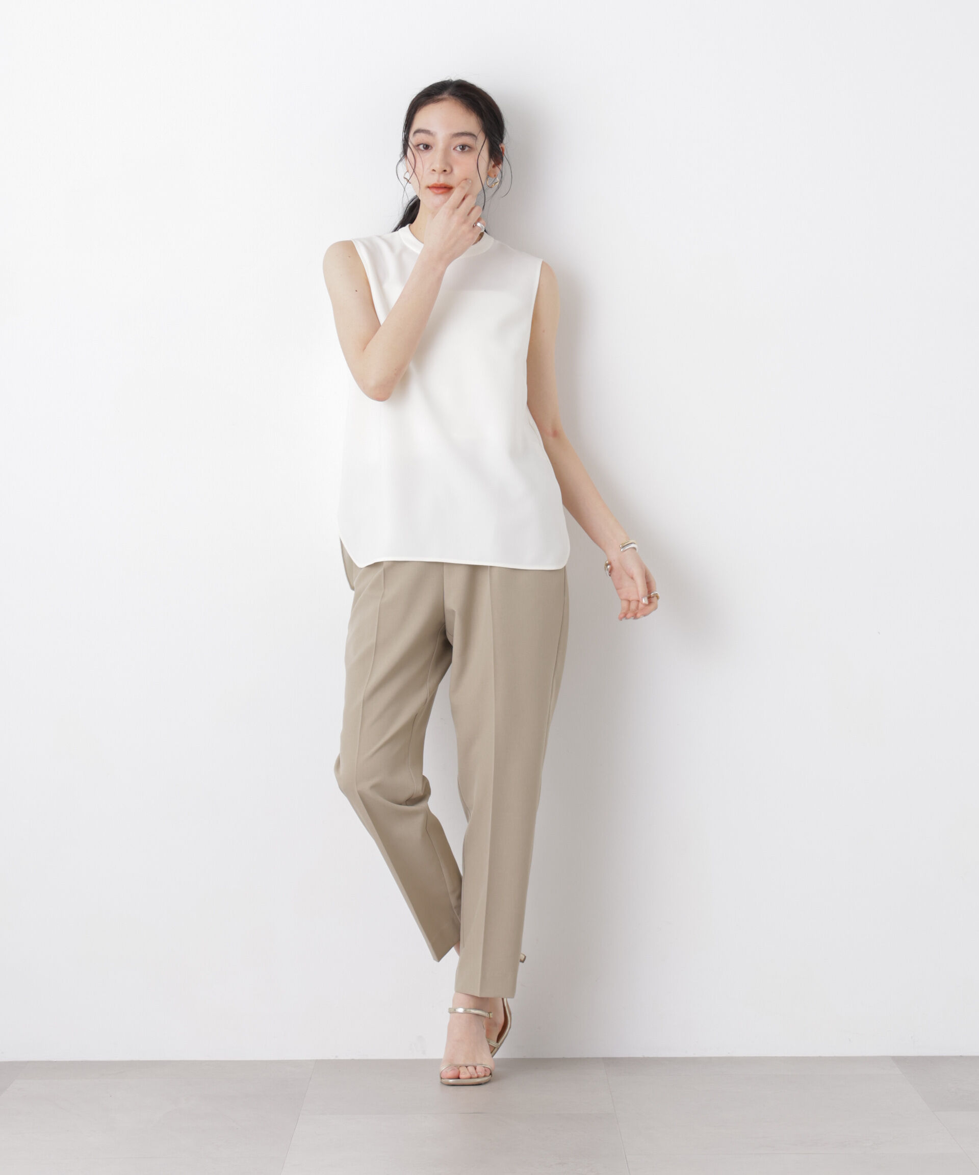 nano･universe「ライトファンクションイージーテーパードパンツ(セットアップ可)」|チノ|