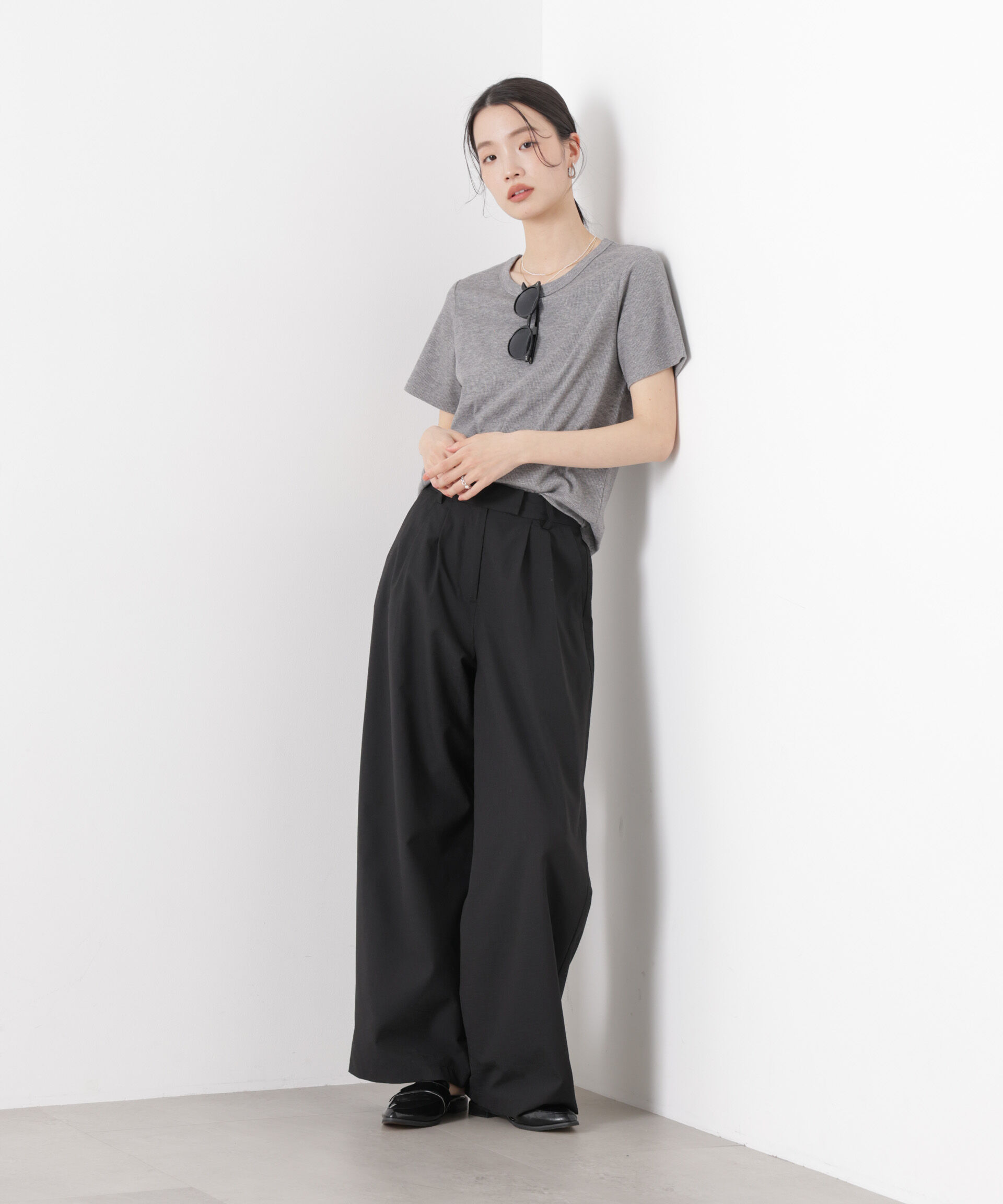 nano･universe「ソフトシアーツータックワイドパンツ(セットアップ可)」|チノ|