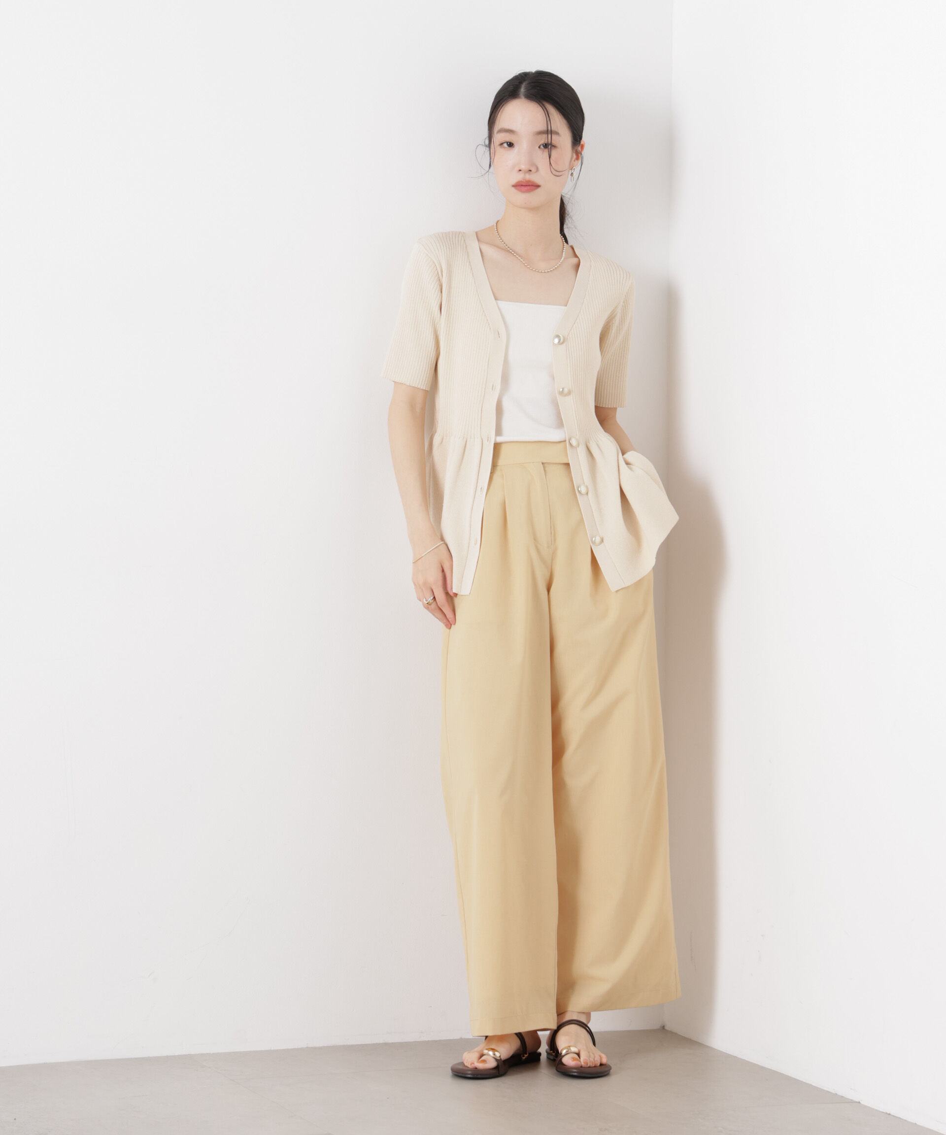 nano･universe「ソフトシアーツータックワイドパンツ(セットアップ可)」|チノ|