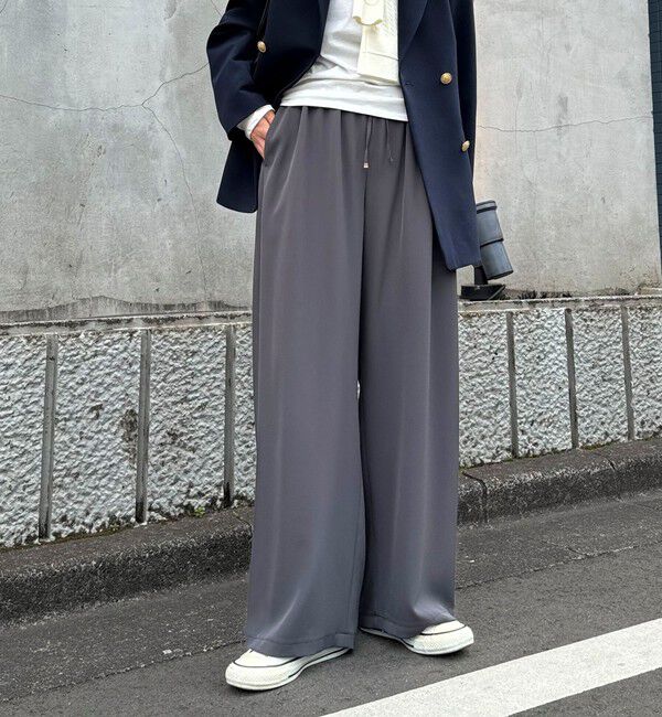 fredy emue「【4サイズ展開/リピーター続出！】とろみツイルストレートイージーパンツ」|チノ|